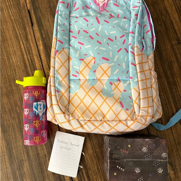 Baseball Lifestyle Backpack – NEW DESIGN + Limited Water Bottle + Gift Box (NWT) - Picture 2 of 16